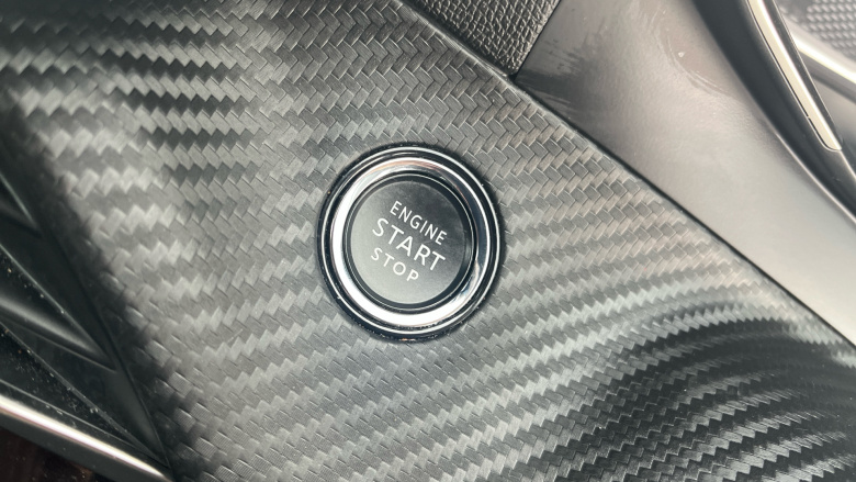 Peugeot 208 1.2 PureTech Active Premium + 5dr Petrol Hatchback